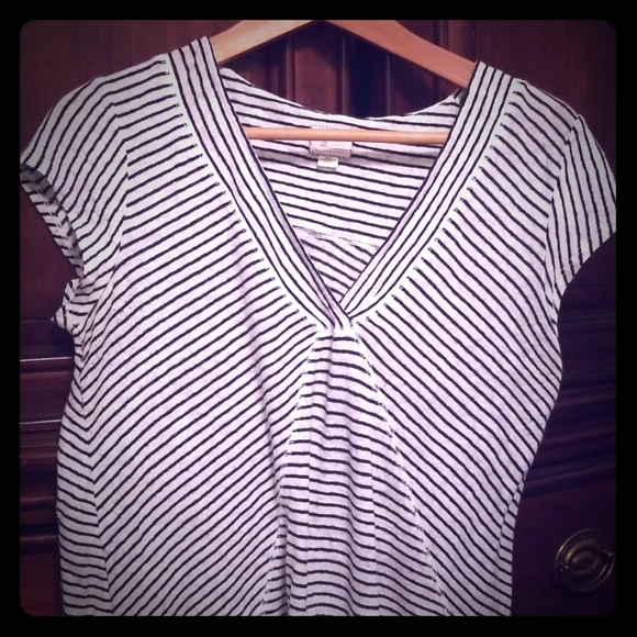 Anthropologie white/black striped vneck  top - Picture 1 of 7